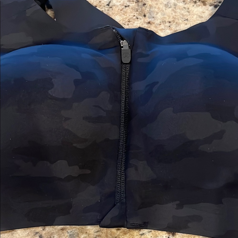 NWT Lululemon Enlite Bra zip front - Picture 6 of 8